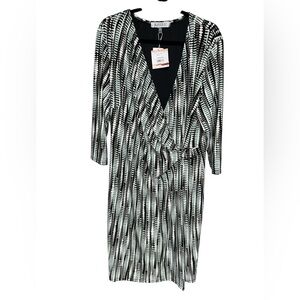 Kasper Black, White and Green Faux Wrap 3/4 Length Sleeve Dress size 2X NWT